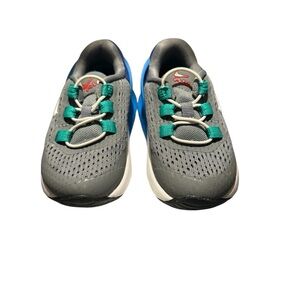 Nike Kids Sneakers in Gray and Blue